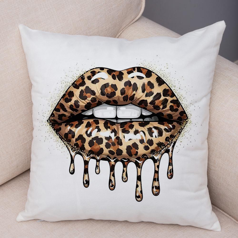 Bold Lip Art Pillowcase Double Print Leopard Pattern Cushion Cover Soft Plush Vibrant Design Pillow Case for Sofa Home Car