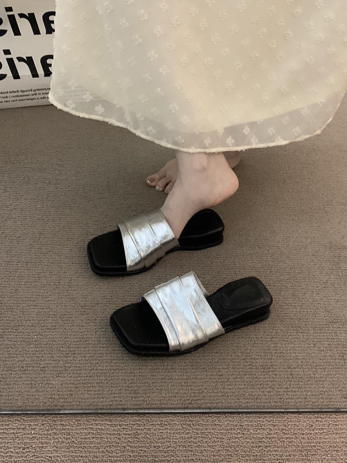 

Late evening wind Mori retro brown wedge heel one-word slippers women s outerwear 2025 summer with skirts Birkencool slippers 40