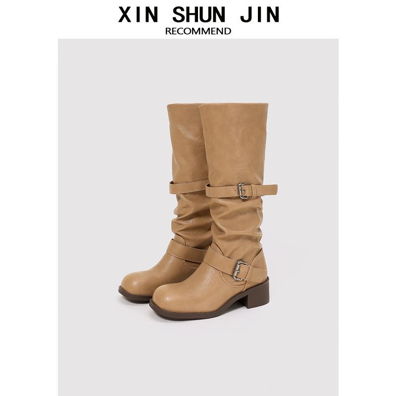 Övcsatos platformos csizma vastag sarok 2025 ősz új retro régi közepes csizma koreai verzió csizma niche munkáscsizma nők