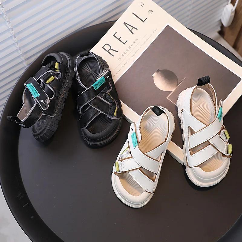Children's Sports Sandals with Soft Sole and Anti-Collision Toe Cap Sandals, Summer New Style Beach Shoes for Boys and Girls
