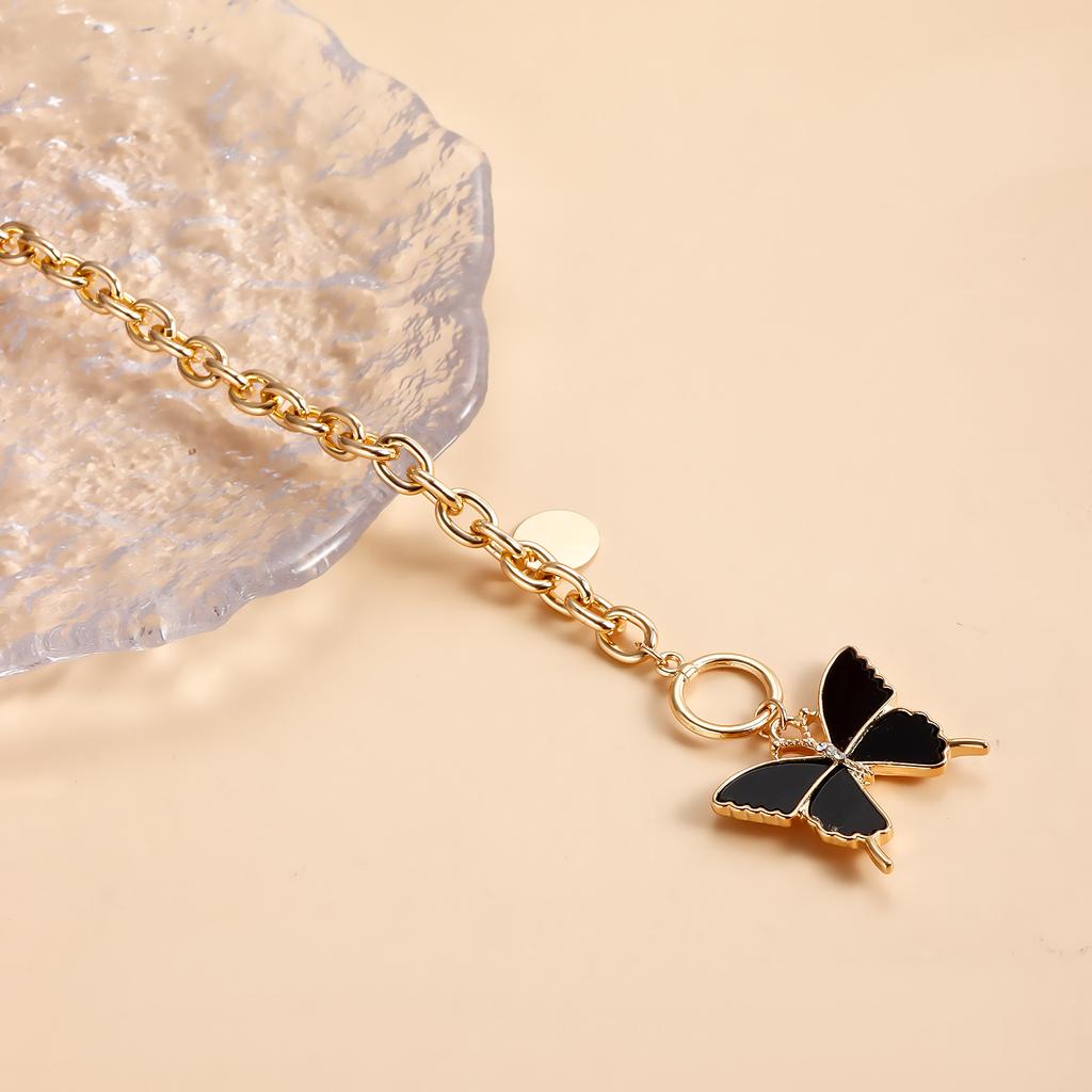 European and American Foreign Trade Jewelry, Simple Black Butterfly Imitation Fritillary Necklace, Temperament Metal Rough Aluminum Chain Sweater