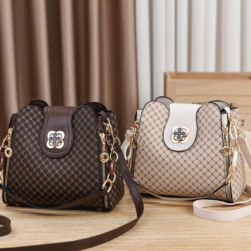 Large shoulder bag for women checkered flip print bucket bag crossbody bag luxury design trendy new