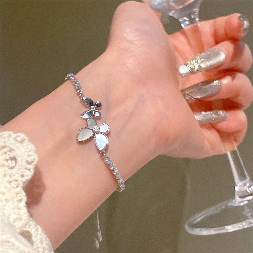 2025 Silver Butterfly Bracelet: Gentle, Exquisite, Stackable Hand Rope Jewelry