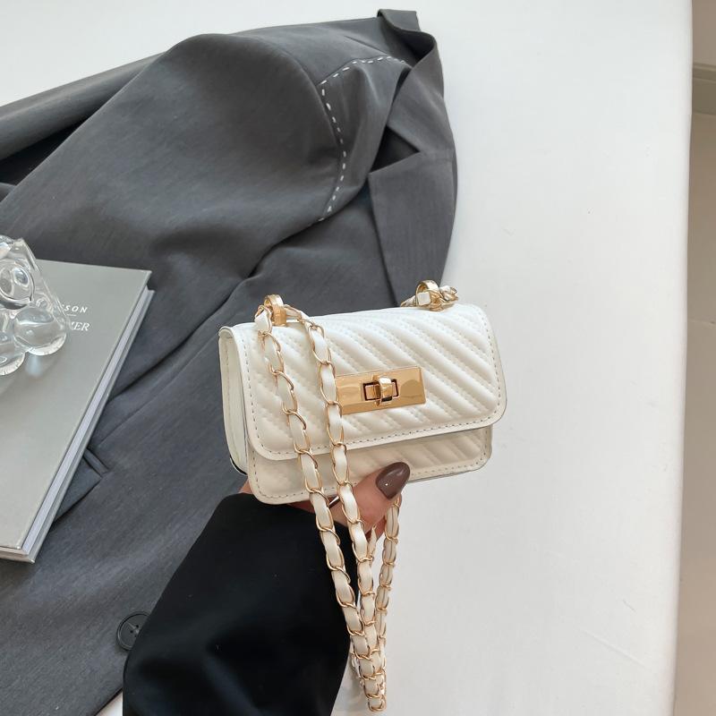 Rhombus Chain Bag Women's Spring and Summer 2025 New Fashion High-value Ins Messenger Bag Versatile Mini Square Bag