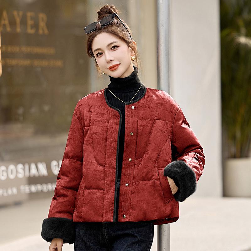 

Women s 2024 Winter Loose Round Neck White Duck Down Jacket S 90-110 kg зелений