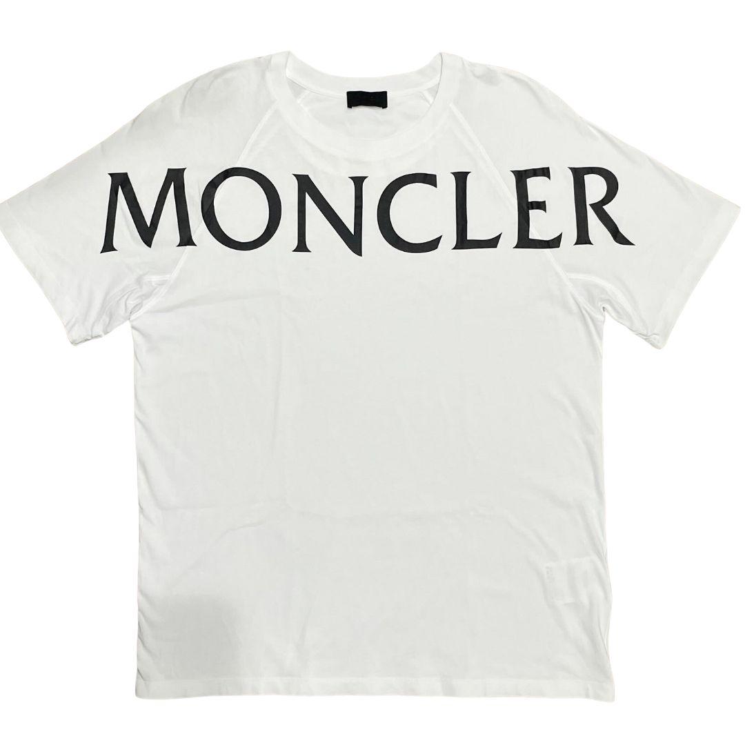 

Вживана чоловіча футболка з коротким рукавом MONCLER