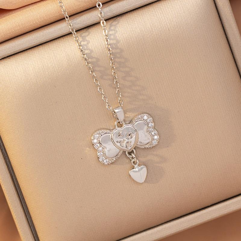 [Titanium Steel] Necklace Women's Copper Micro-inlaid Electroplating Advanced Sense Delicate Clavicle Chain Jewelry