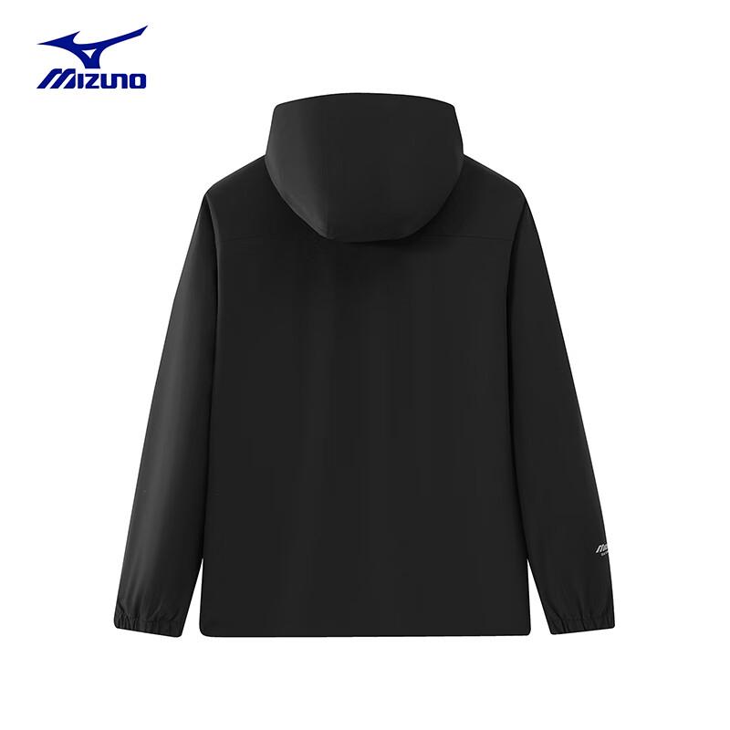 

Mizuno Men s Outdoor Breathable Functional Shirt 2XL