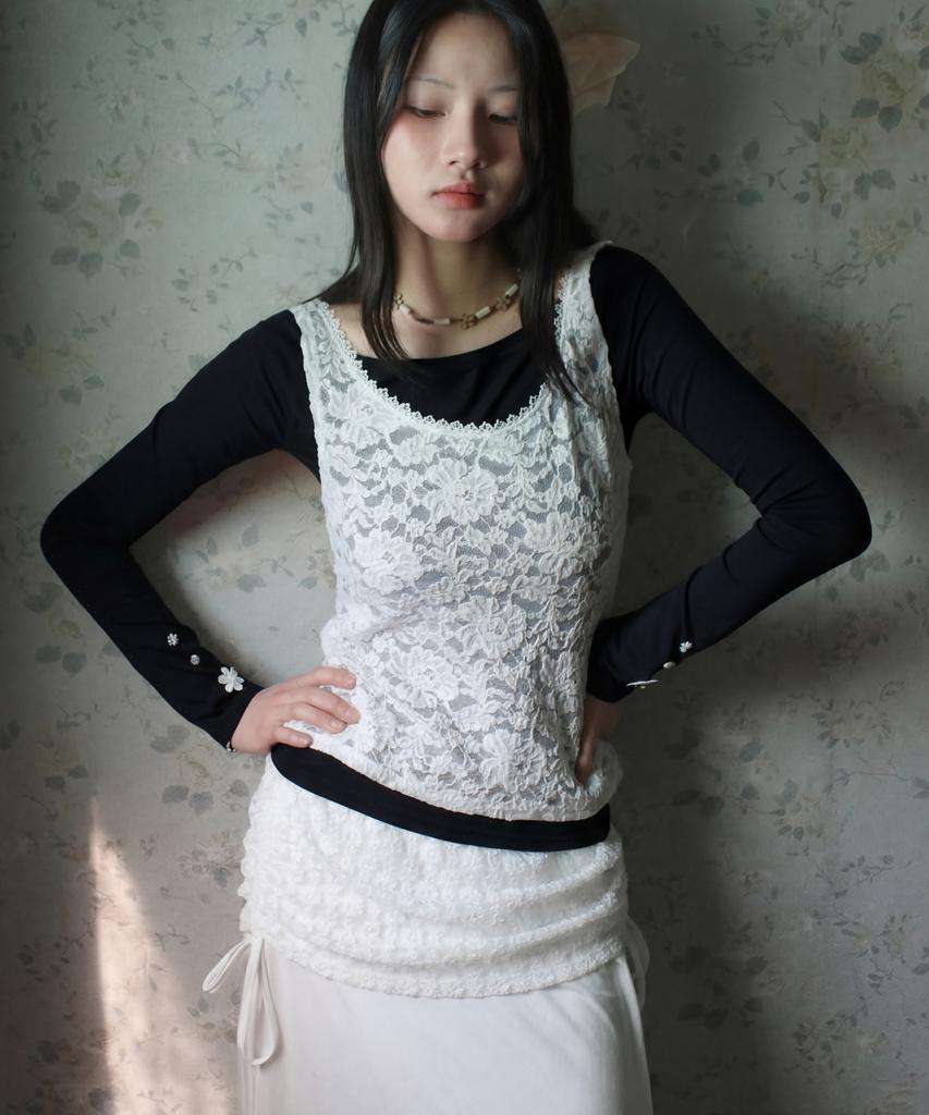 RUBATI Daisy Florette Raglan Long Sleeve Tee_Black