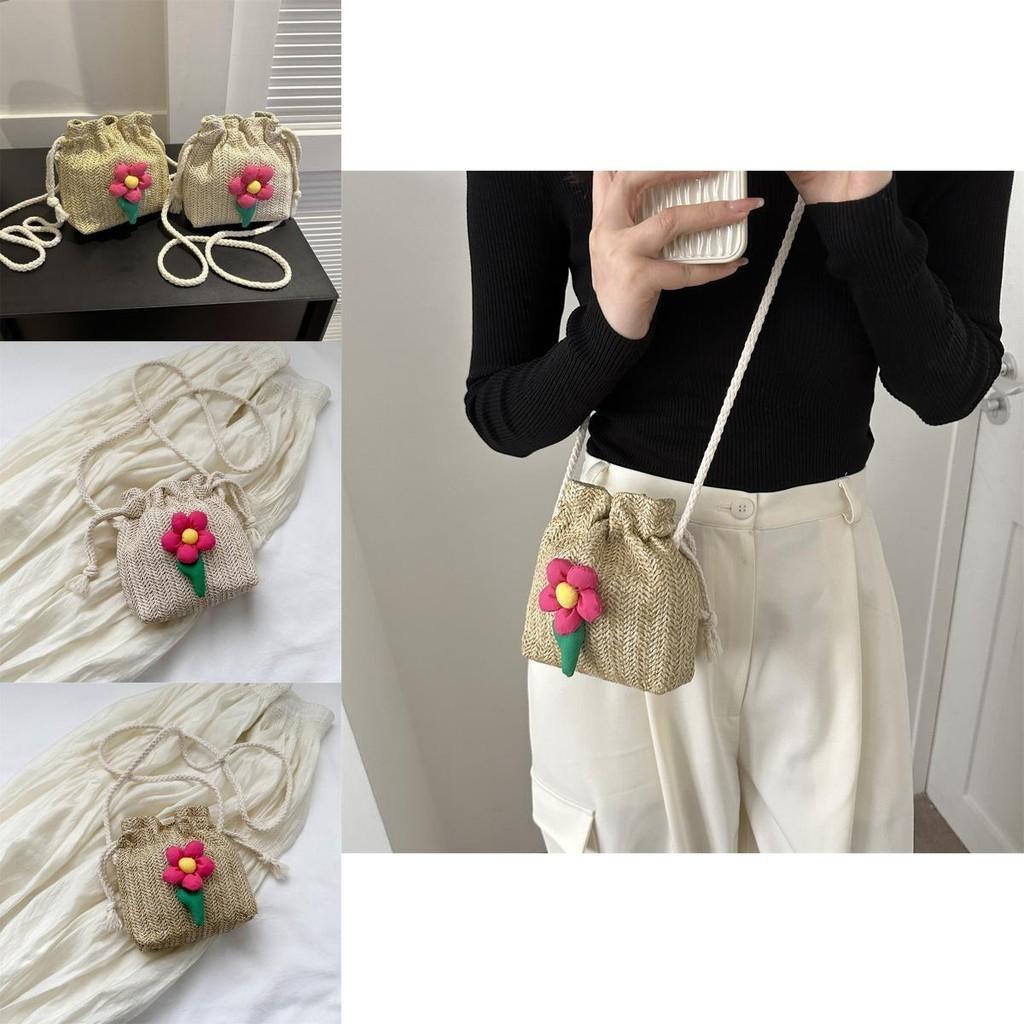 Chic Urban Style Woven Bucket Bag 2023 Trendy Casual Shoulder Bag For Women