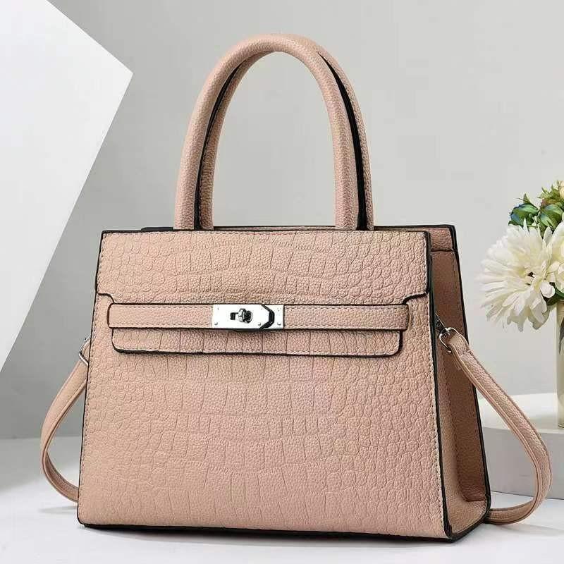 Chic And Spacious Womens Designer Tote Bag Everyday Use With Chain And Lock Features