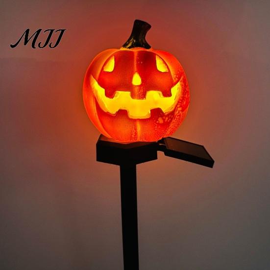 Rust Proof Metal Ground Insert Lights Solar Halloween Pumpkin Light, Waterproof Garden LED Outdoor Easy Install Soil Stakes Lamp with Stake