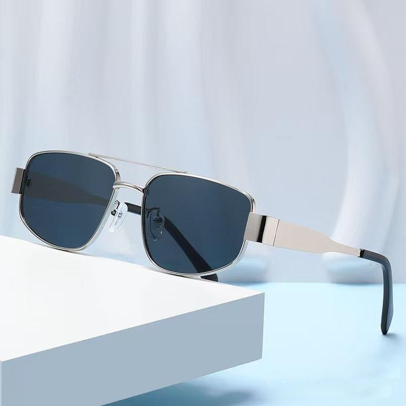 Men's Women's Metal Large Frame Nearsighted Sunglasses Retro Square Frame Design Eyewear Outdoor Driving Nearsighted Glasses