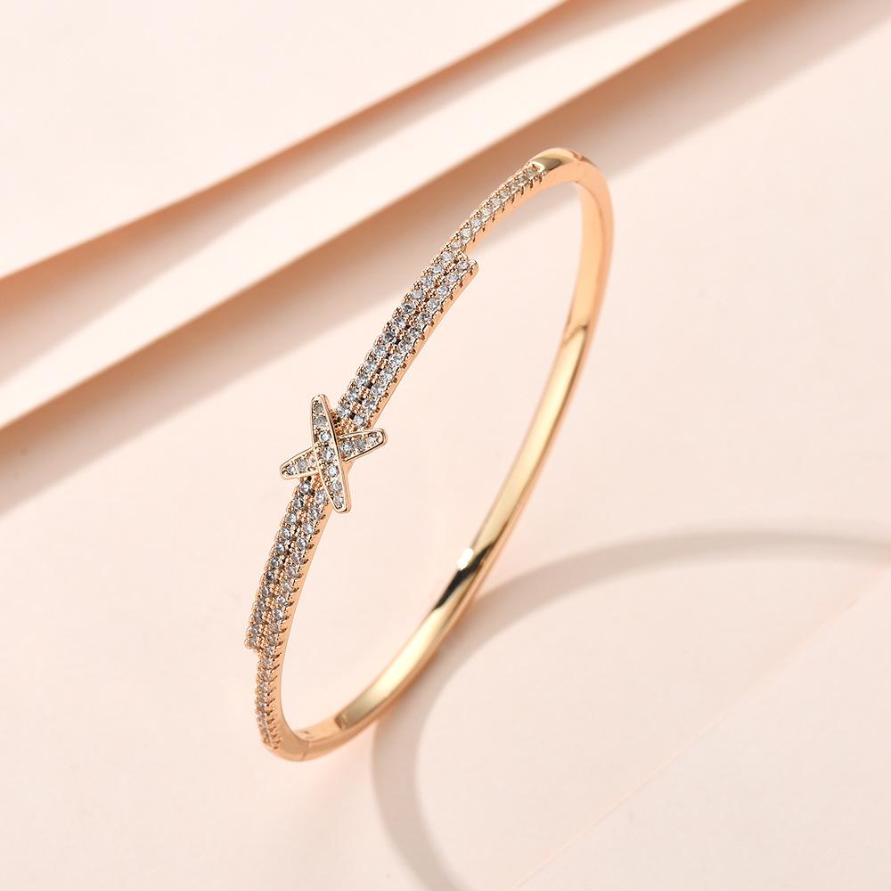 Popular atmospheric gypsy cross bracelet niche bracelet hand jewelry