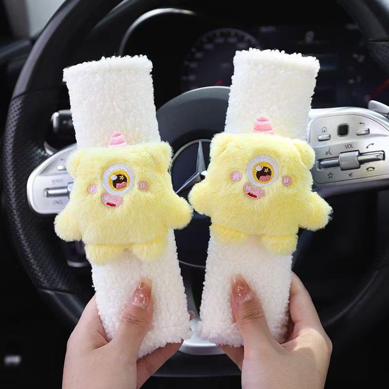 2 PCS Car Cartoon Cute Monster Shoulder Protection Cover, Seat Belt Protection Cover, Anti Pinch Neck, Soft and Creative