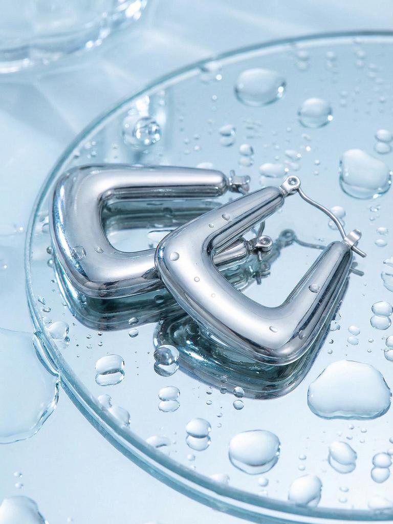 Chic Geometric Titanium Ear Hoops: European & American Cold Style Celebrity Earrings