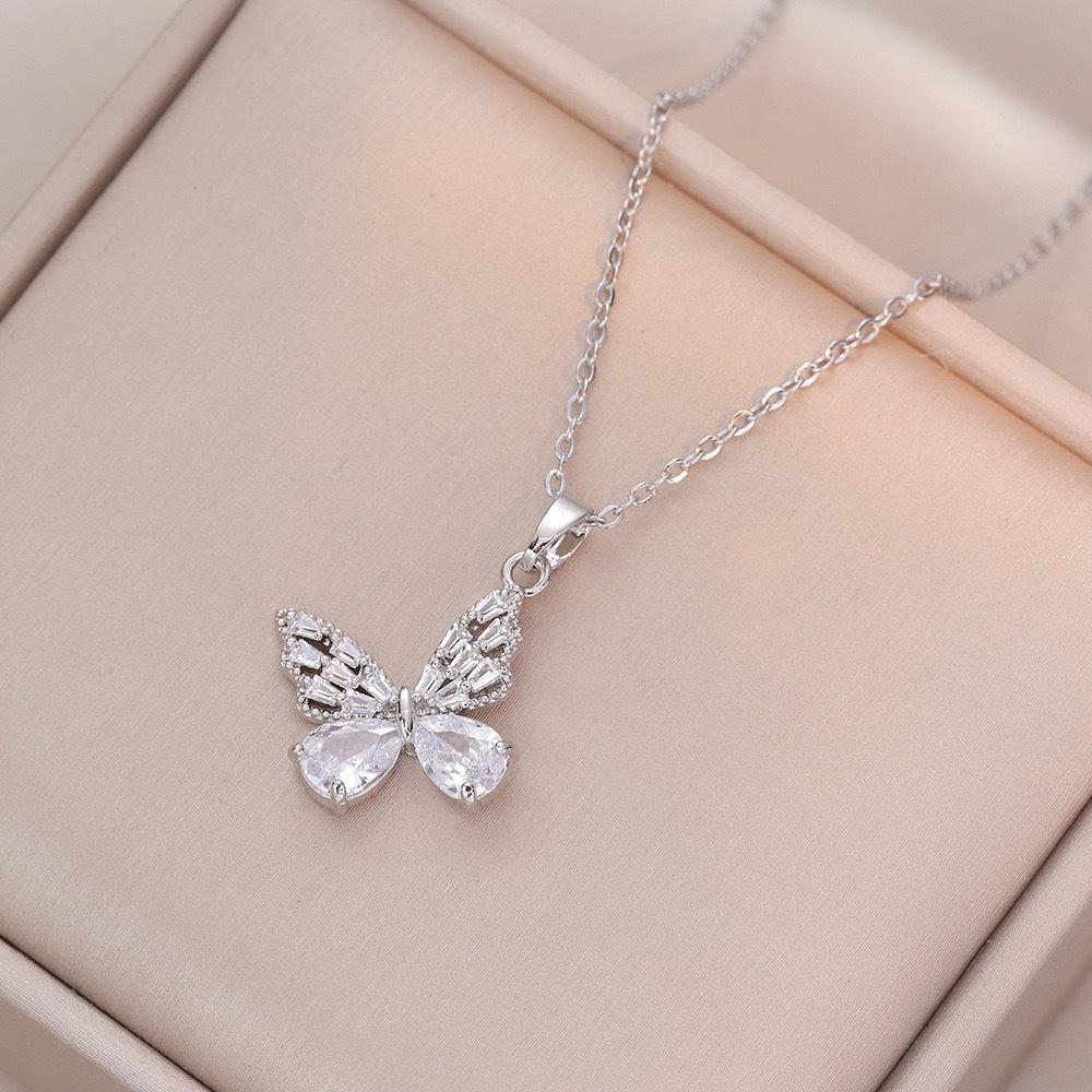 Butterfly Necklace with Color-Retaining Zircon - Fashionable, Versatile Women's Jewelry Accessory.