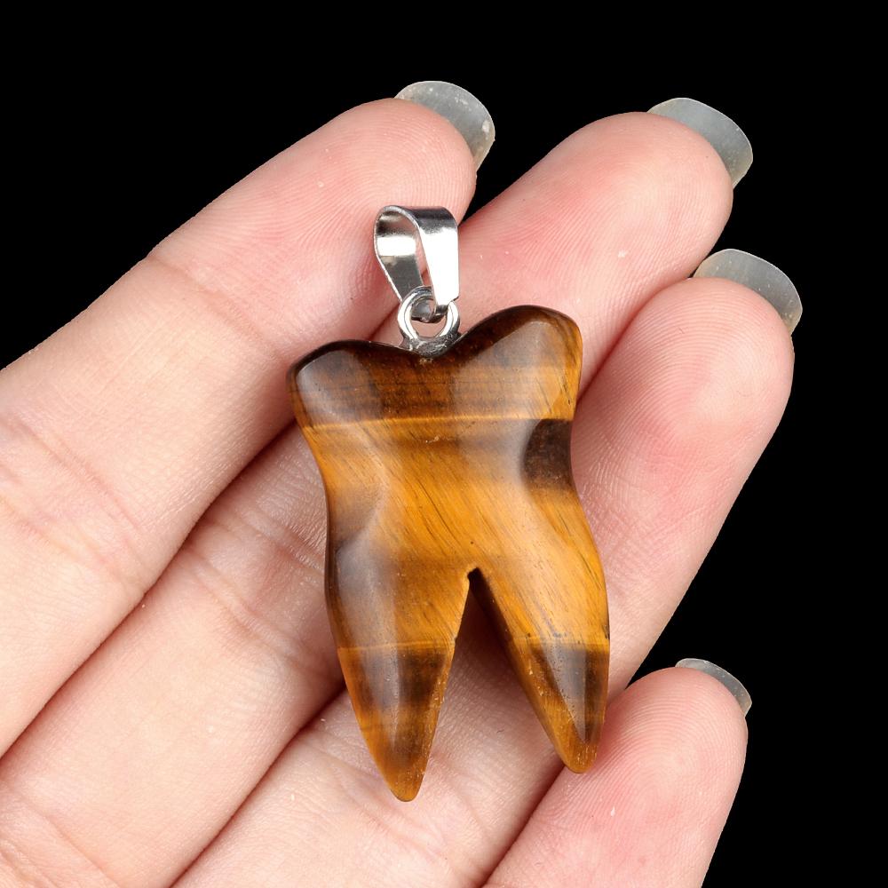 Ciondolo personalizzato in pietra naturale a forma di dente piccolo ciondolo per la creazione di gioielli fai da te collana orecchini accessorio