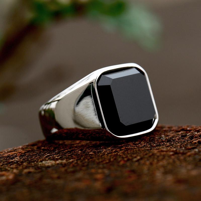 

BEIER 2022 New Fashion Stainless Steel With Zircon Black Agate Stone Wedding Engagement Bands Rings High Quality Wholesale Gift 6