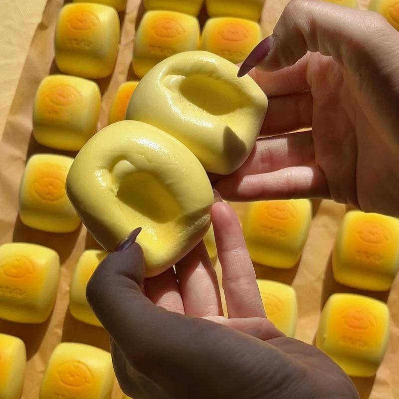 Squeeze Fidget Stress Relief Toy 1Pcs Super Soft Simulated Milk Bread for Family Parent-child Interactive Game