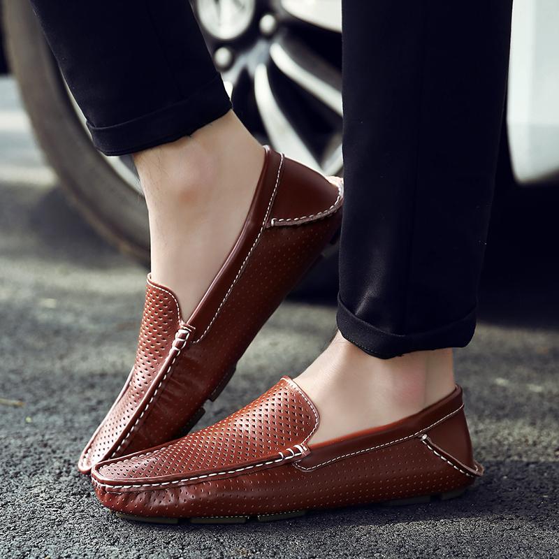 2024 Summer Hollow Out Luxury Mens Driving Shoes Breathable Loafers Men Casual Shoes Leather Man Moccasins Slip On Flats