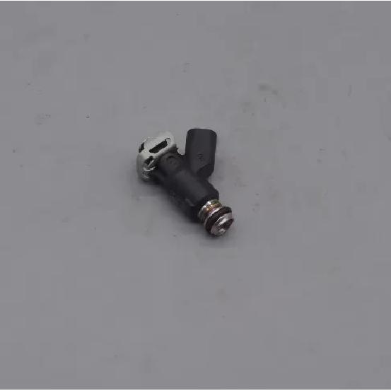 Fuel Injector jet nozzle for Qjiang Benelli TNT BN 25 TRK251 250 300 600 302 leoncino 500 502X 302 tnt125 Zafferano TNT150 180s