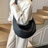 Korean Casual Style Large Capacity Girls Black Messenger Bag Student Canvas Shoulder Bag Commuter Bag Dumpling Bag Tide