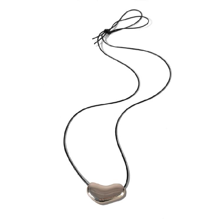Fashionable Swirl Pendant Leather Rope Necklace Multipurpose Adjustable Length for Personalize Trendy Adults Daily Use