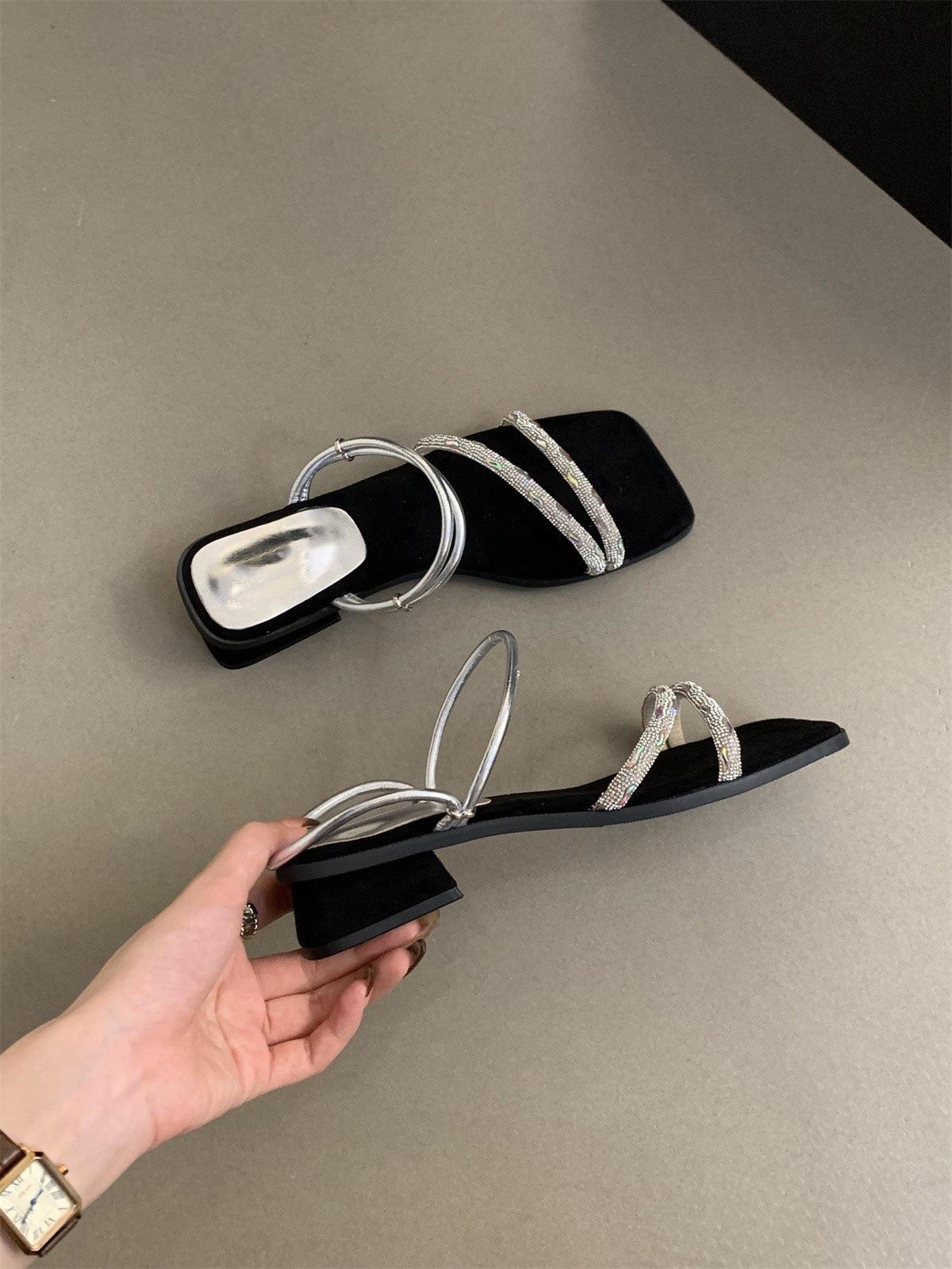 

High-end rhinestone women s slippers women s summer wear new French temperament fairy wind vacation thick heel evening shoes 35