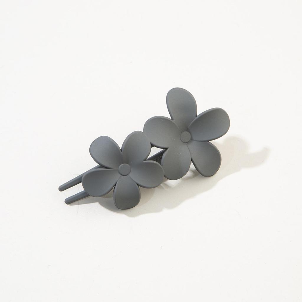 Korean Style Large Duckbill Hair Clip – Fashionable Flower Accessory for Women, Versatile Spring Updo.