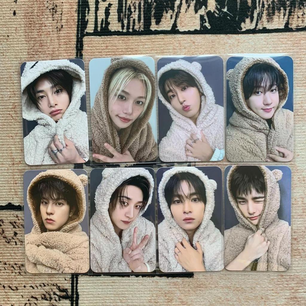 [USED] StrayKids Pre-list KARMA FANS Trading Cards (8 Cards)