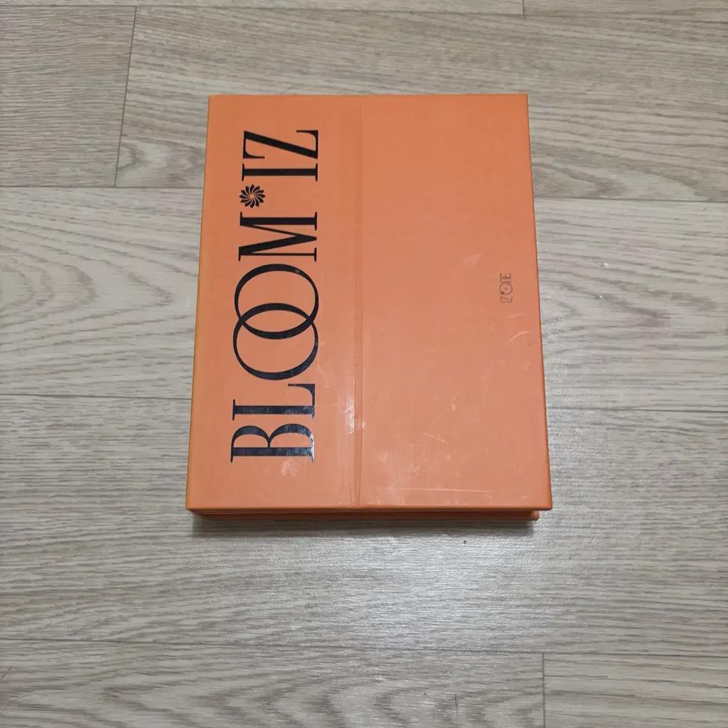 Iz*one Bloom Eyes Album