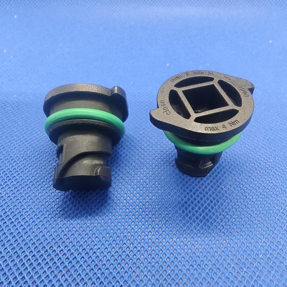 Buick/Chevrolet/Cadillac Engine Oil Pan Drain Plug - Model 55501526