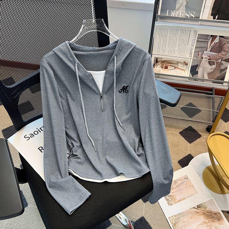 

Hooded Gray False Two-Piece Patchwork T-shirt Women s Long Sleeve 2025 Open Autumn New Arrival Tops Short Khaki Waist Western Style Small Shirt Gray(In Stock within 24 hours.) M