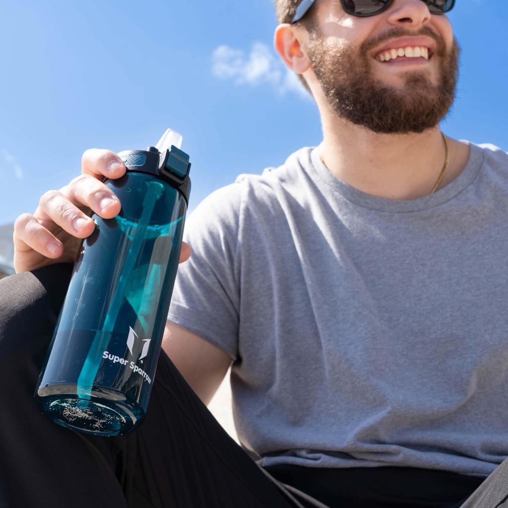 Super Sparrow Wasserflasche 1L Hergestellt mit Tritan Strohhalm Geeignet für Outdoor und Training - - In Amerika hergestellt BPA-frei - Sport, Schule, Baseball,