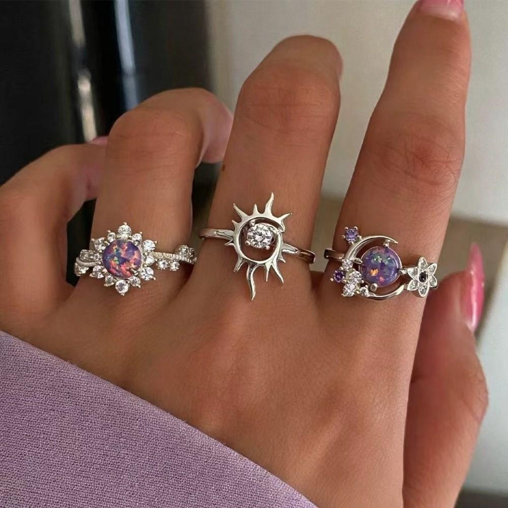 Shiny Sun Moon Ring Set Vintage Gold Tone Adjustable Finger Jewelry Retro Stackable Rings  Teenager