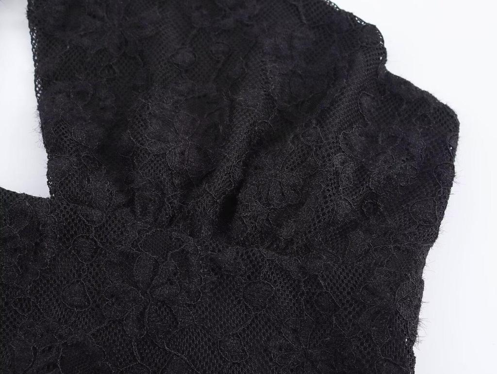 2025 Spring Stylish Women's European & American Lace Halter Backless Dress