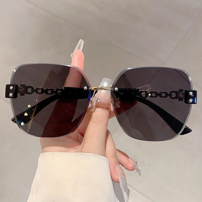 Gradient Tea Trendy Women Sunglasses Oversize Rimless Retro Shades for Decor Luxury Brand Design Driving Sun Glasses