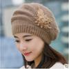 Hut Damen Winter Blume Kaninchenfellhut verdickter Baskenmütze warmer gestrickter Wollhut Herbst und Winter Mutterhut