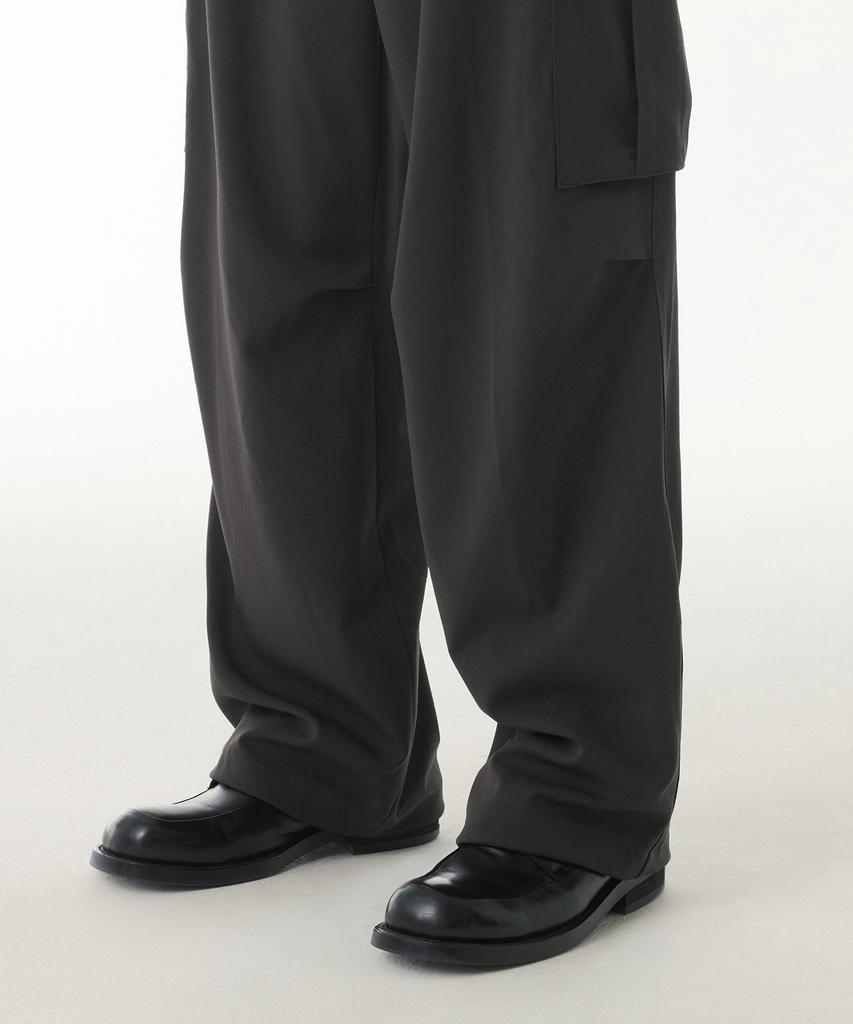 MUSINSA STANDARD Parachute Banding Cargo Slacks [Gunmetal]