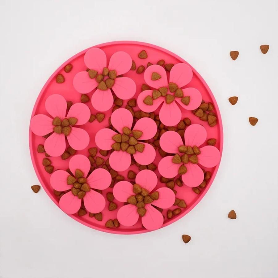 Pet silicone licking pad suction cup dog feeding pad pet anti choking sniffing slow feeding pad