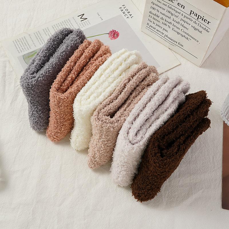 Coral Fleece Socks Fleece-lined Warm Sleep Socks Floor Socks Autumn and Winter Women's Mid-calf Socks Non-shedding