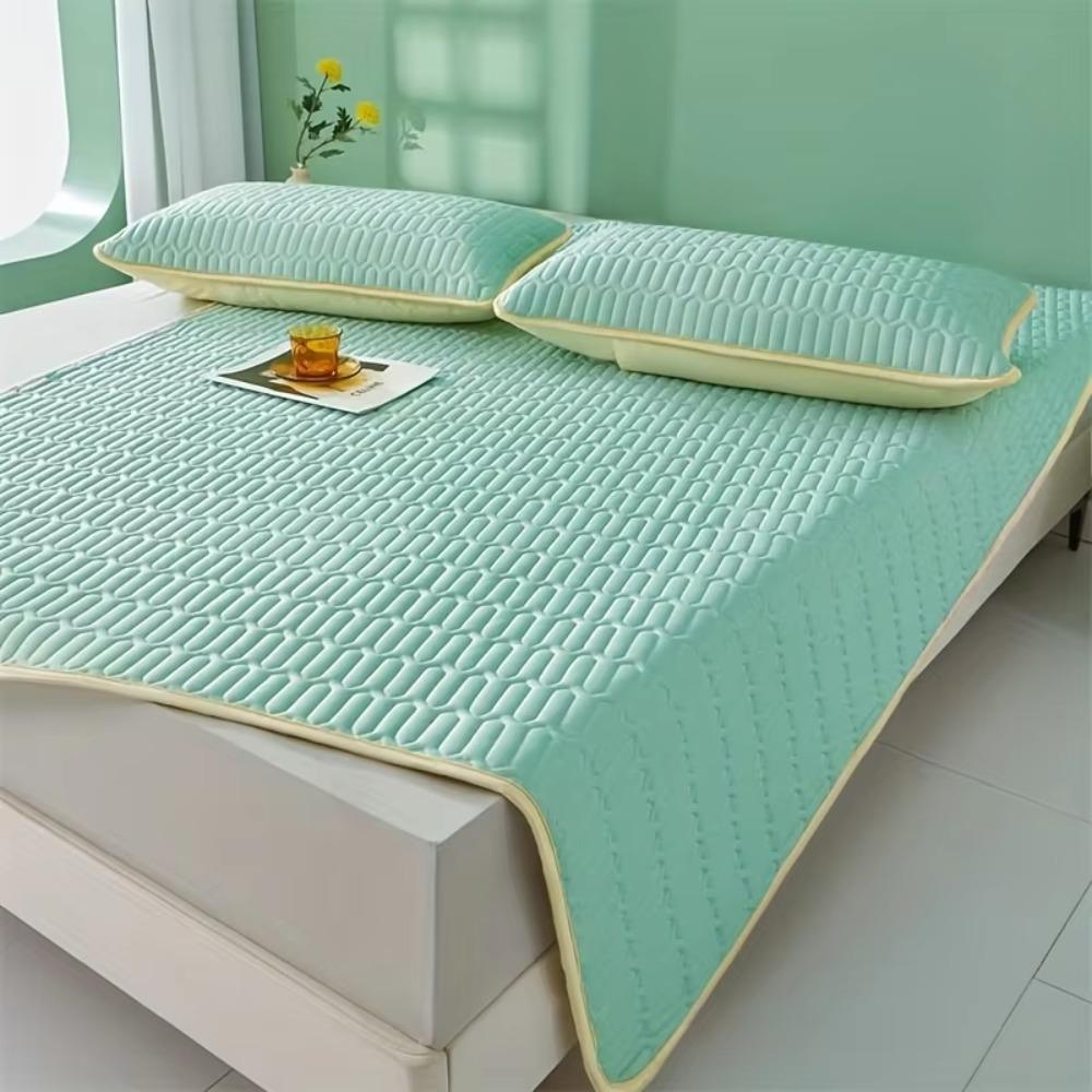 Quilted Bed Sheet Cooling Pad Anti-wrinkle Summer Sleeping Mat Cool Feeling Mattress Cover Summer