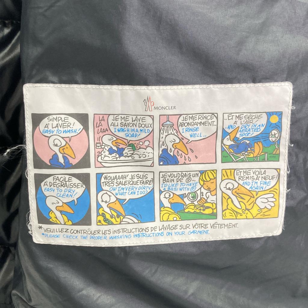 MONCLER 22 year old CARDERE down jacket Jacket 3 blackUsed