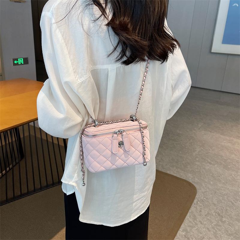 Rhombus chain bag women's spring and summer new niche shoulder messenger bag high-end box small square bag