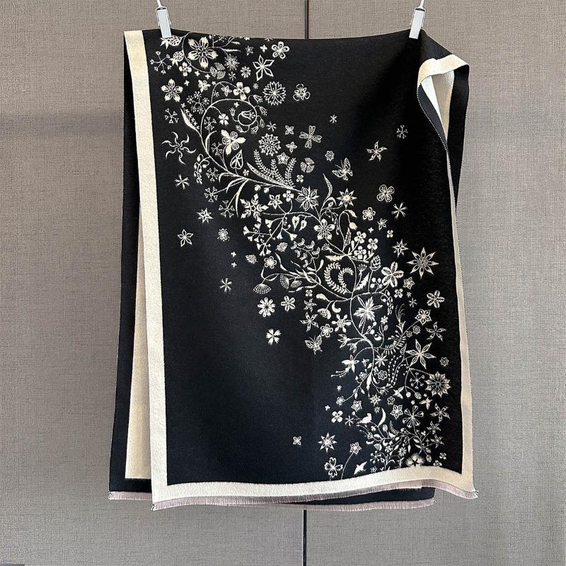 New plant and flower printed scarf for women's autumn and winter fashion imitation cashmere warm scarf with shawl outside
