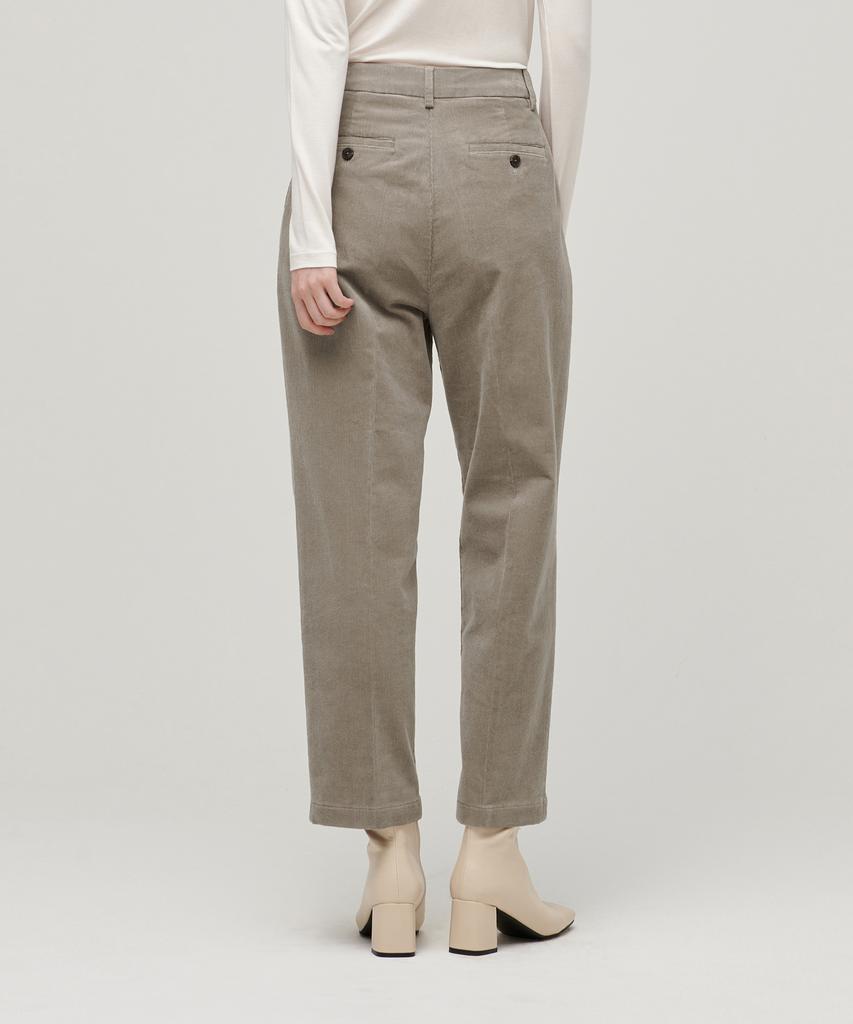 MUSINSA STANDARD WOMAN Women'S Tapered Corduroy Pants [Light Beige]