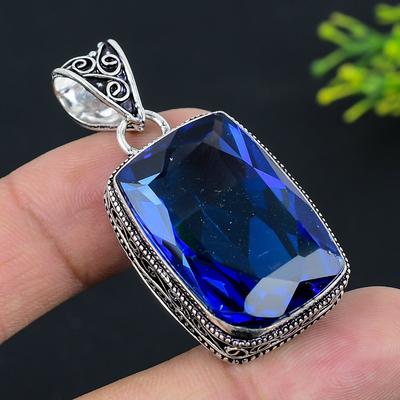 Prírodný drahokam London Blue Topaz Prívesok zo striebra rýdzosti 925 1,89" C8p91