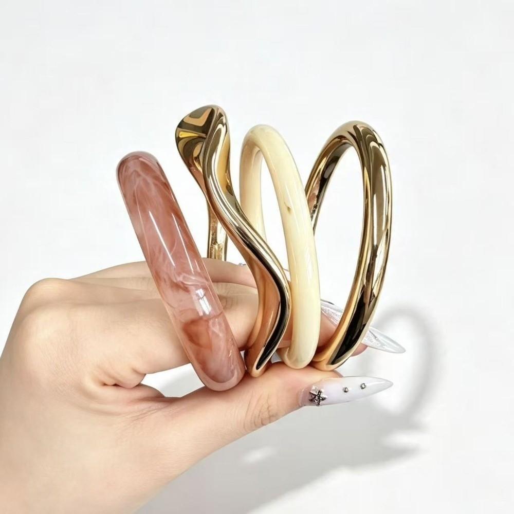 4Pcs/Set Multi-color Irregular Resin Bangles Set Wave Cuff Bracelet Set New Round Bracelets Women