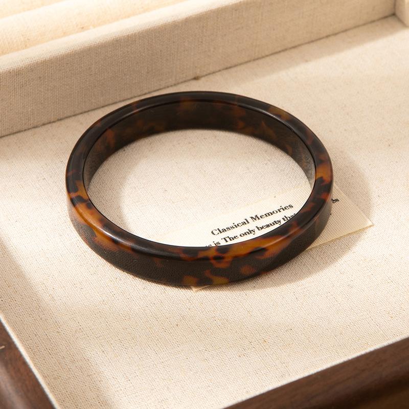 Bracciale Grande Esagerato in Resina Personalizzato, Bracciale Maculato Stampa Leopardo Trasparente Color Caffè, Colore Imitazione Guscio di Tartaruga
